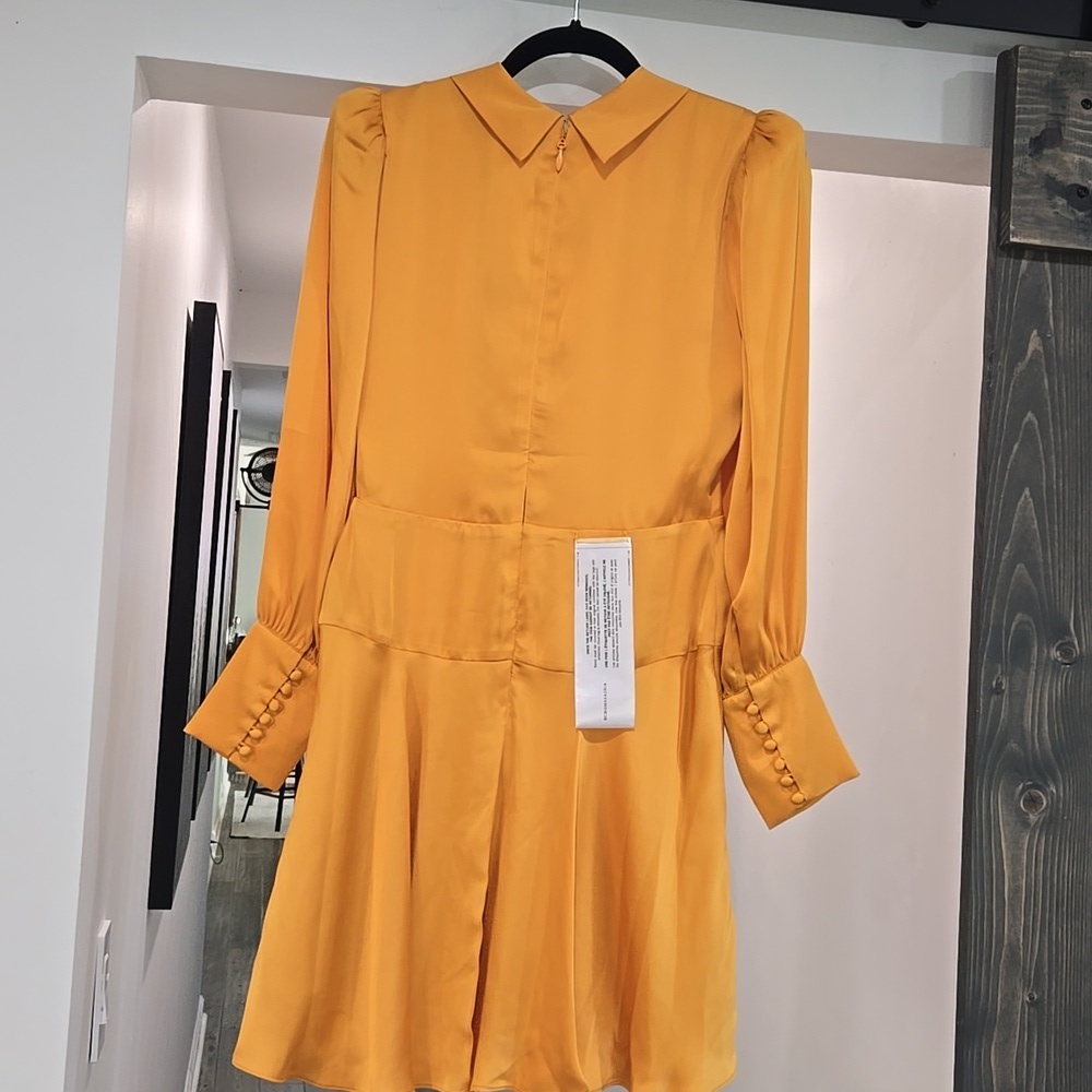 BCBG MAXAZRIA Faux Wrap Cocktail Dress NWT - Picture 6 of 7